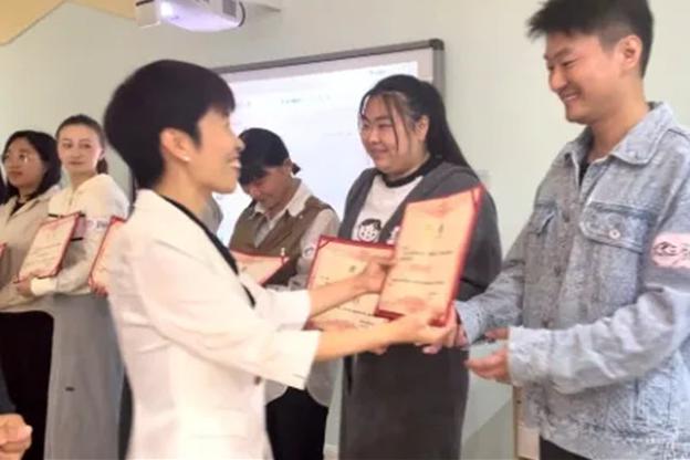 时光有你“委”你而来-港区冯特幼儿园2024年秋季家委会