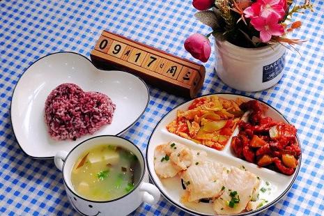 冯特幼儿园每周营养食谱（2025.9.22—9.26）