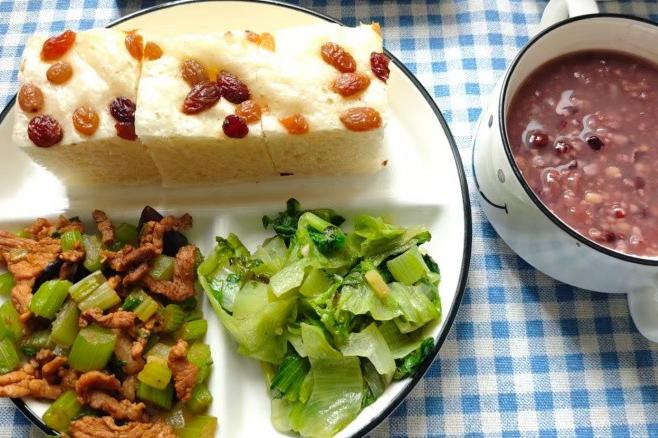 冯特幼儿园每周营养食谱（2025.10.27—10.31）