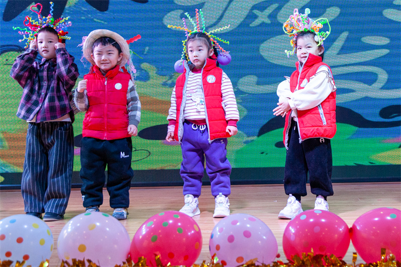 港区冯特幼儿园“疯狂发型日”