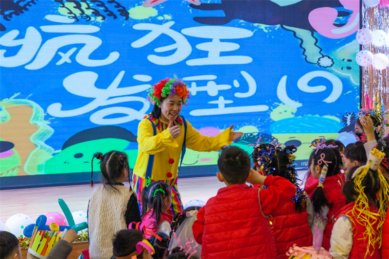 港区冯特幼儿园“疯狂发型日”