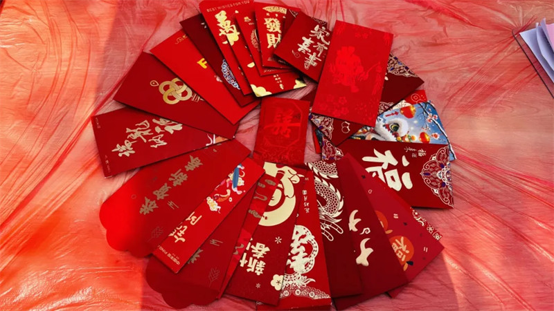 喜迎六一冯特幼儿园里吃大席 喜迎六一冯特幼儿园里吃大席