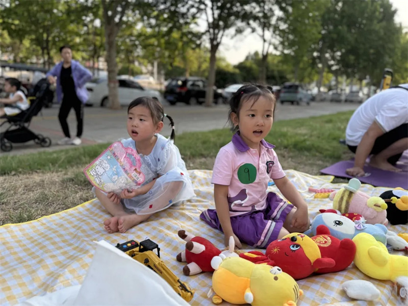 冯特杉青幼儿园跳蚤市场活动 冯特杉青幼儿园跳蚤市场活动