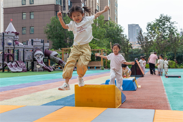 运动小超人-冯特杉青幼儿园跑酷课程 运动小超人-冯特杉青幼儿园跑酷课程