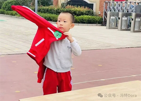 高新区冯特幼儿园-自理小能手,快乐显身手 高新区冯特幼儿园-自理小能手,快乐显身手